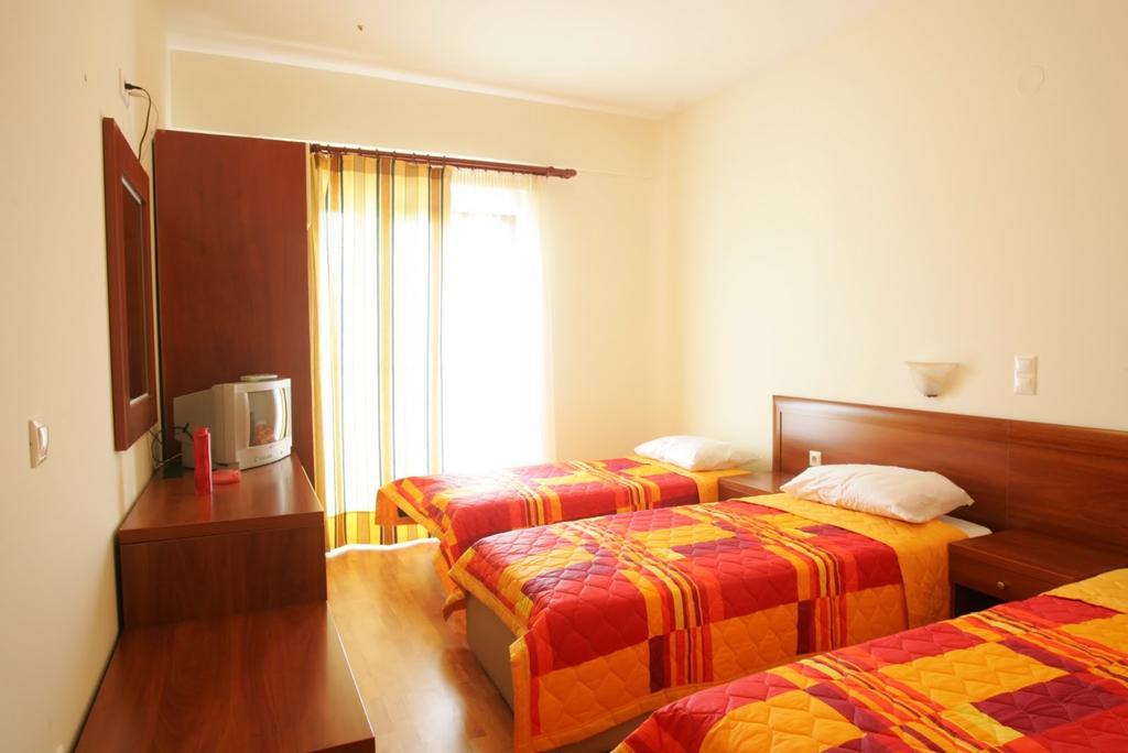 Hotel Metropole Leptokariá Szoba fotó